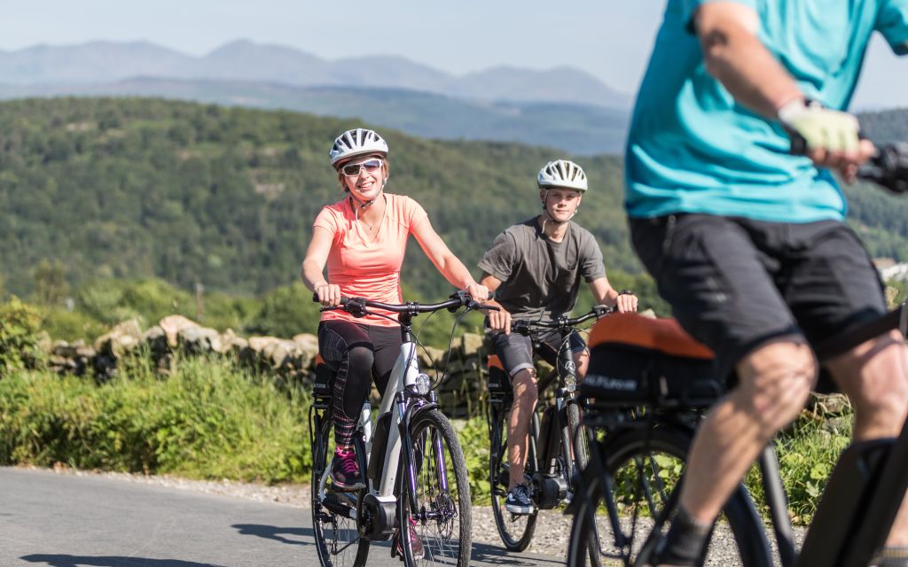 Group riding electricbikes
